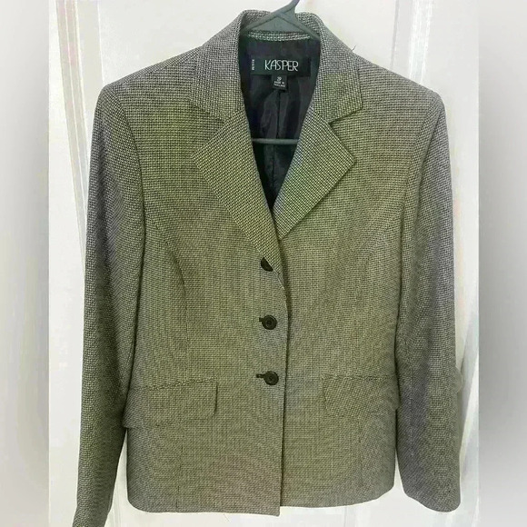 Kasper Women’s Blazer Size 2P - Picture 1 of 4